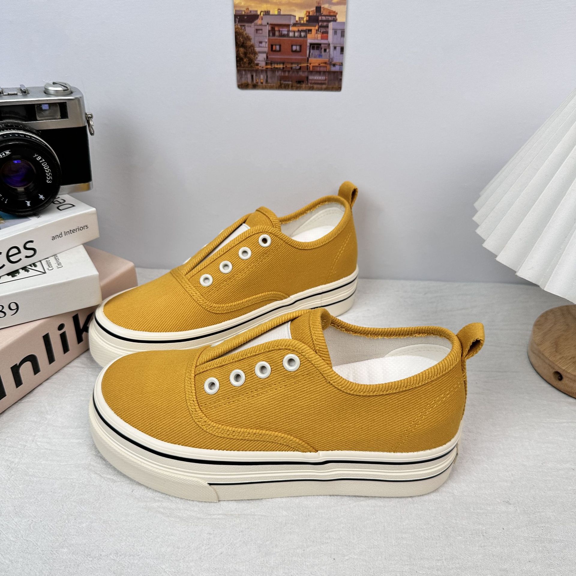 6653 zapatos de lona de suela gruesa para mujer, retro de nicho, estilo de Hong Kong chic, zapatos planos casuales de todo fósforo, zapatillas de deporte de un pie