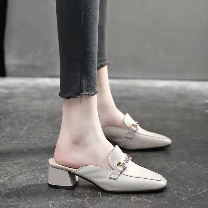 Semi pantuflas Baotou para mujer para llevar 2022 verano nuevo estilo sandalias y pantuflas de tacón grueso zapatos Muller tacón medio cabeza cuadrada zapatos retro individuales