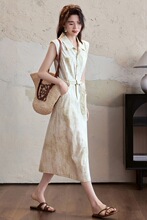 ���Ǹй��b���ķ������pɫ�u׃�з��IֱͲ����Ůʽ�B��ȹ