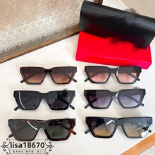 �W��ins�L���̫����RС�t��Ů�W�tͬ��؈�ەr��ī�R����SLM252