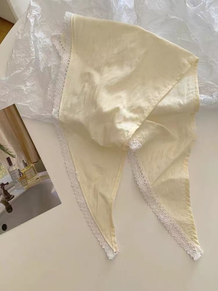 Beige triangle scarf