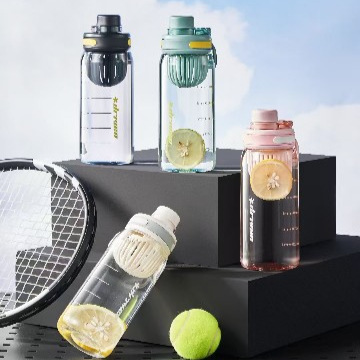 Jinshi deportivo al aire libre de una sola capa de plástico 1000ml taza espacial de gran capacidad torsión tapa de taza espacial de trabajadores de agua