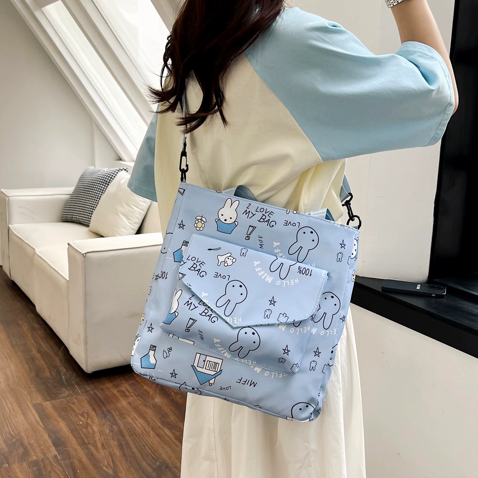 Cartoon cute rabbit, one-shoulder bag for elementary school students, study bag, new collection