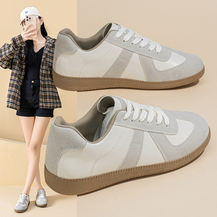 German Training Shoes Women's 2025 Spring and Summer New Breathable White Shoes Women's All-match Flat Sports Casual Sneakers Women's D02