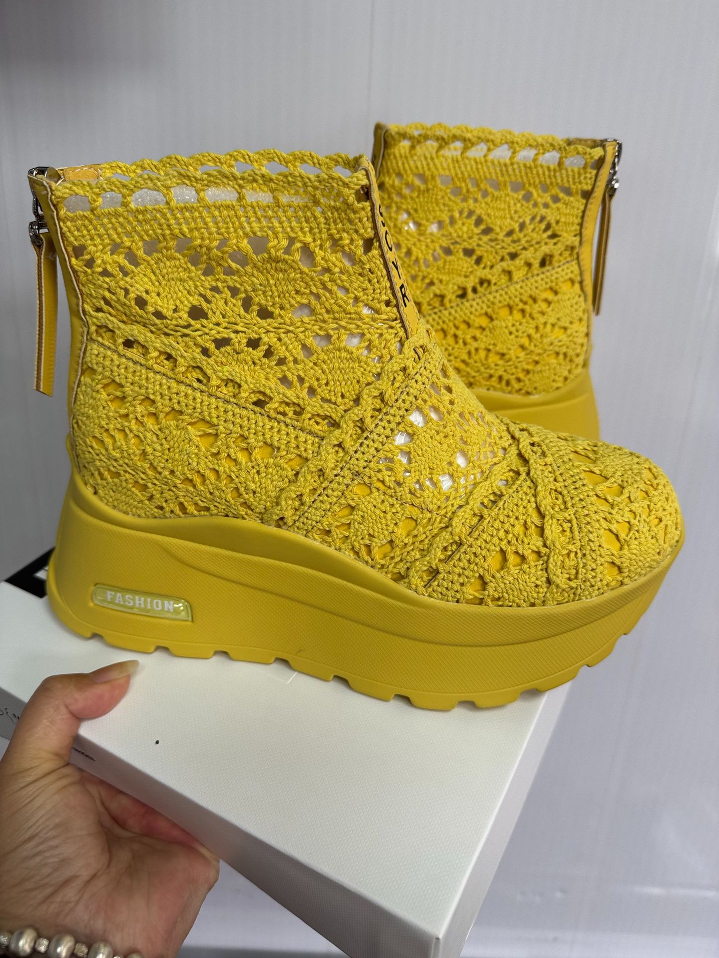Giày sneaker nữ đế dày lưới ren hở mũi phong cách thể thao thời trang — Be 5067, Vang 5067, Den 5067 chi tiết 27