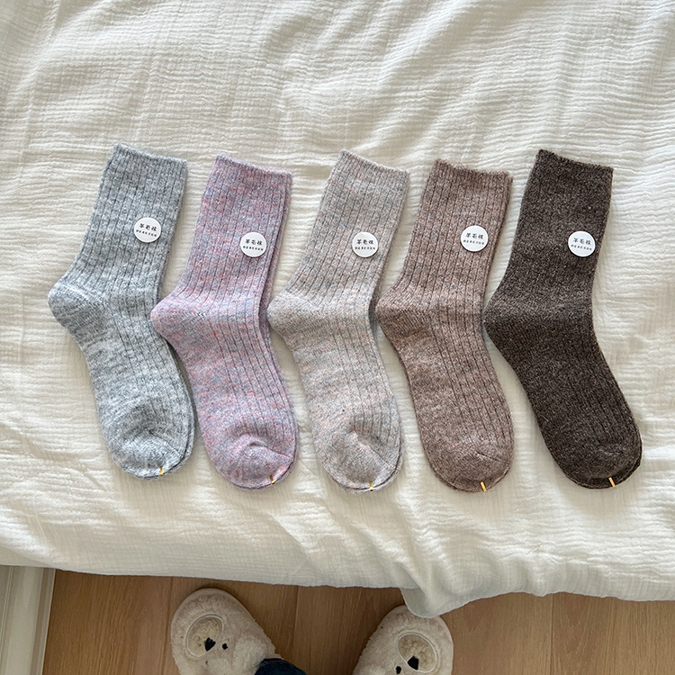 60g Weight Socks Classification Socks Lingerie Type A Pair Quantity Holiday, Banquet, Travel Occasion Solid Color Pattern Winter Season Women's Gender Elegant, Lady Style Elegant Lady Women's Solid Color Wool Crew Socks A Pair 2