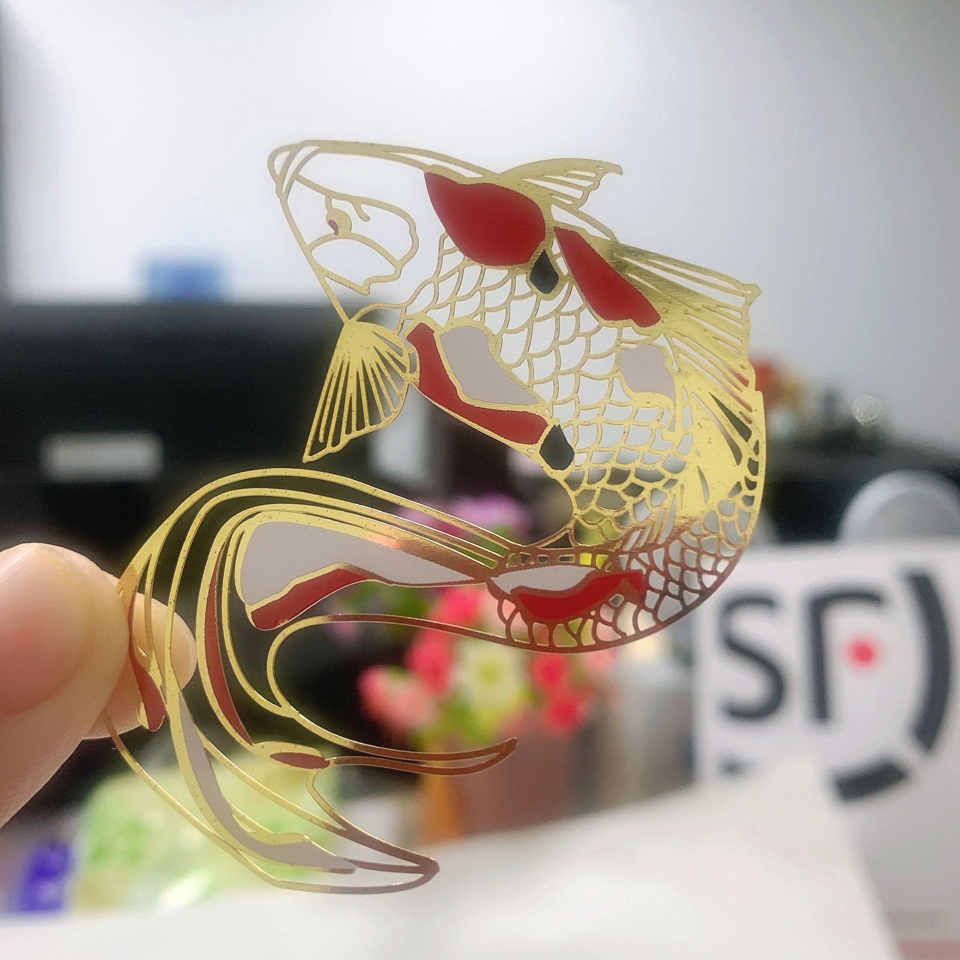 不锈钢电镀精美小饰品丝印颜色镂空花边处理礼品来图印刷制作