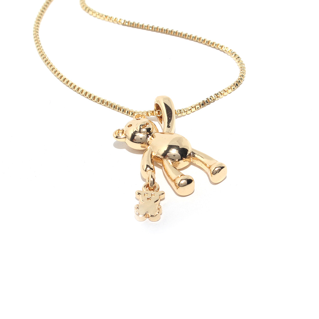 Fashion simple womenu0027s creative heart-shaped bear pendant copper gold-plated necklace