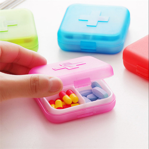 新款药盒十字格分装药盒随身便携式分装药丸盒塑料迷你药品收纳盒