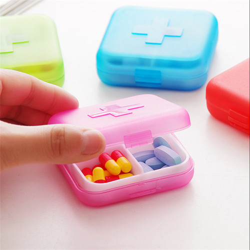 New cross-grid pill box, portable pill box, plastic mini medicine storage box