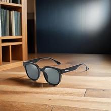 韩版网红方形大框墨镜女ins潮大脸显瘦防紫外线太阳镜男地摊批发