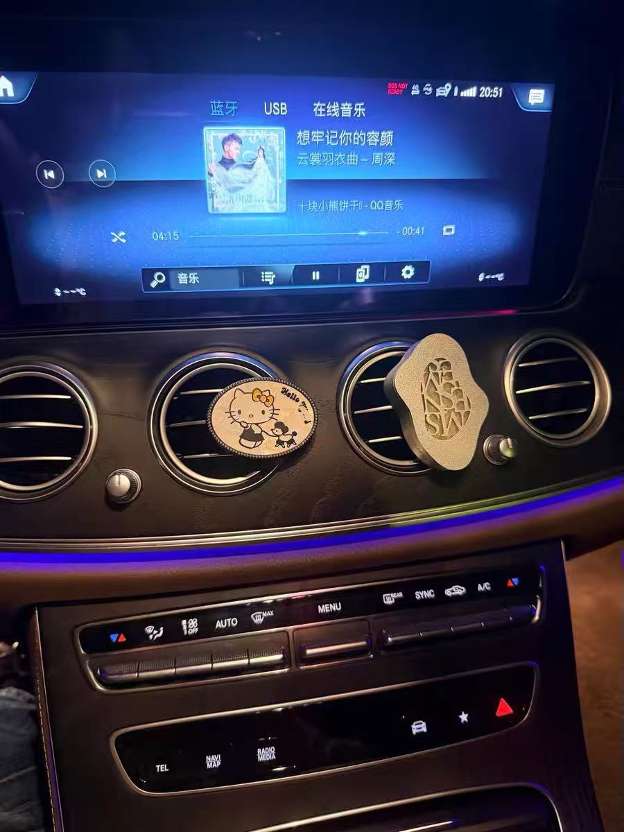 Hello Kitty Beast Pai Collaboration Car Interior Fragrance Birthday Gift Car Fragrance Diffuser
