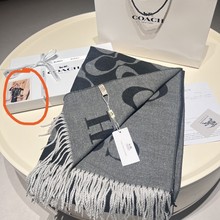 定做秋冬轻奢款凯旋门高版羊毛羊绒围巾时尚百搭大牌披肩围巾定制