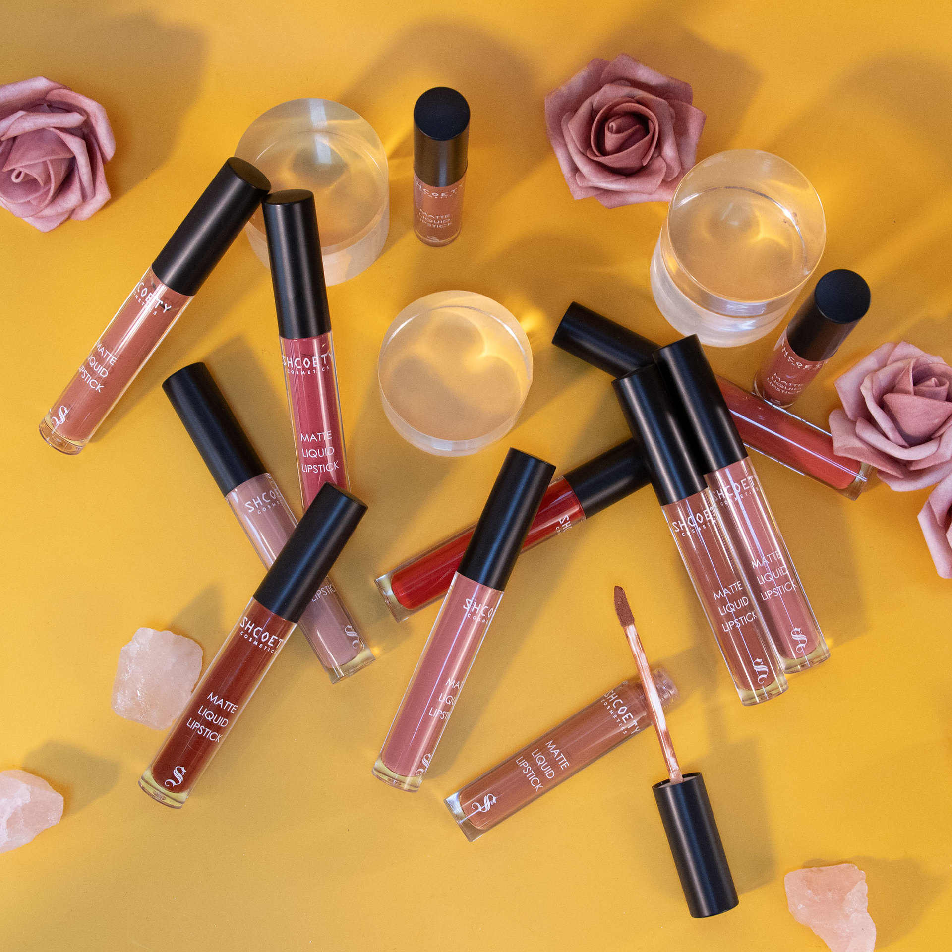 SHCOETY matte lip gloss Cross-border European and American lip and cheek dual-purpose lipstick lip gloss, long-lasting without fading and not sticking to the cup undefined