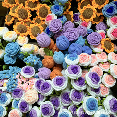 手作りのバラの毛糸の花の完成品の卸売りのひまわりの七夕は永遠の花を編みます。