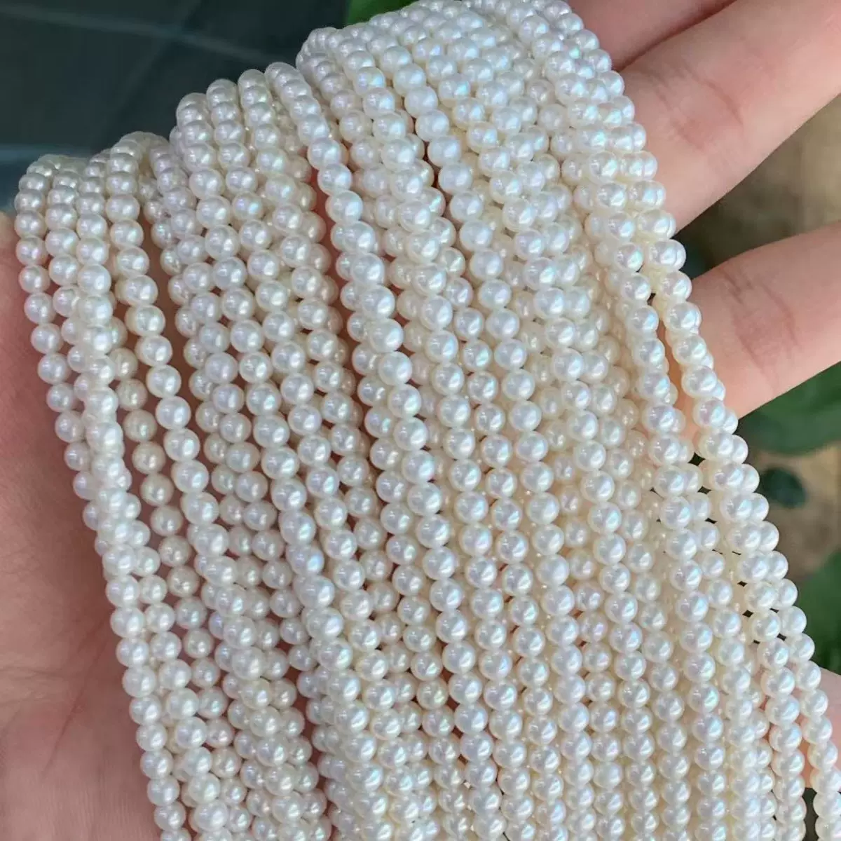质热卖淡水3.5-4mm珍珠白亮近圆无暇项链  一件也是批发价