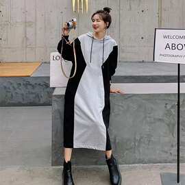 胖mm特大码300斤孕妇长裙2024秋季宽松遮肚拼色长款卫衣连衣裙冬