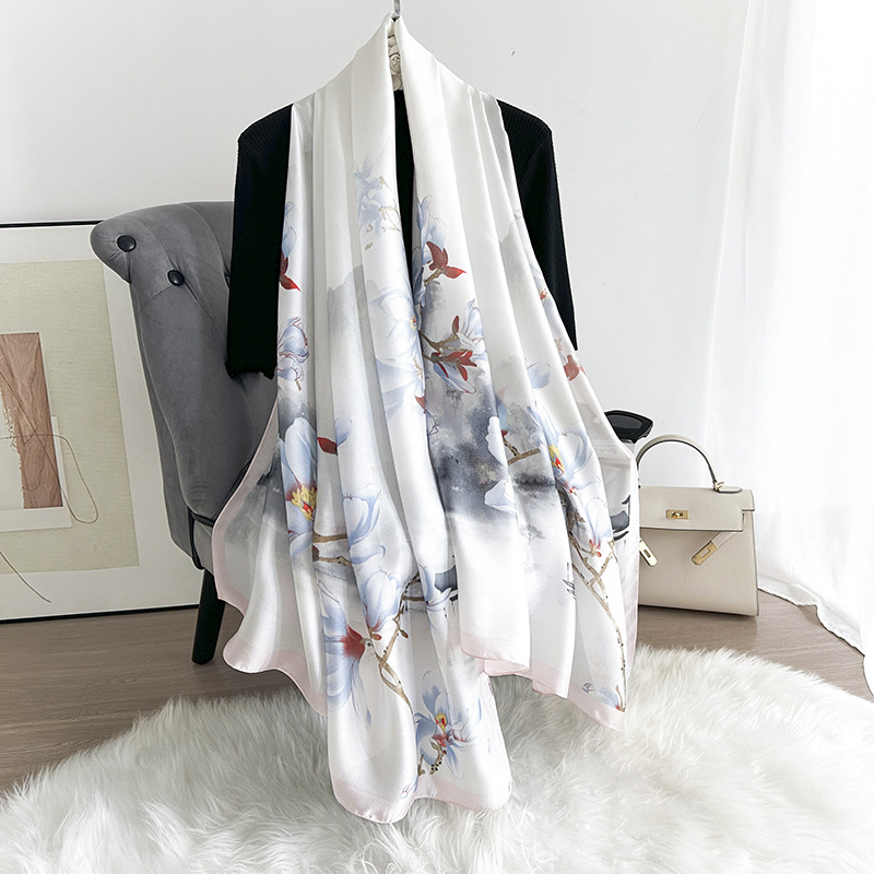 Nueva bufanda de seda para mujer nueva bufanda de playa con chal de satén de seda fina bufanda de viaje decoración de moda bufanda de seda de imitación de todo fósforo