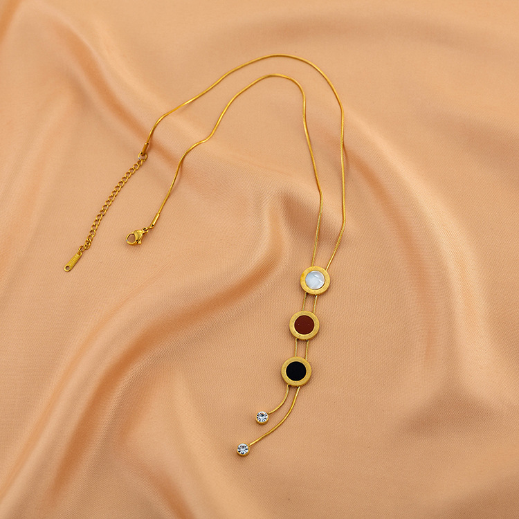 Fashion Letter Titanium Steel Plating Shell Zircon Pendant Necklace 1 Piece