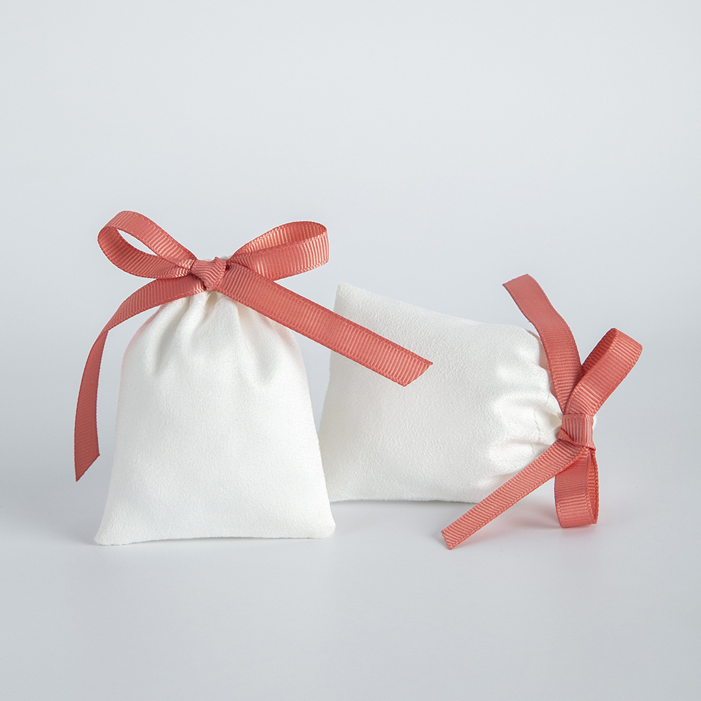 9g Weight Jewelry Packaging Bags Classification 1 Piece Quantity Daily Occasion Flannel Material Bow Knot Pattern Simple Style Style 1 Piece Flannel Simple Style Daily Bow Knot Jewelry Packaging Bags 2