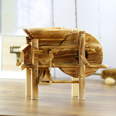 古代の風車の模型のおもちゃのアイデアの復古の農具の模型の子供は木のオルゴールをシミュレーションして卸売りを代行します。|undefined
