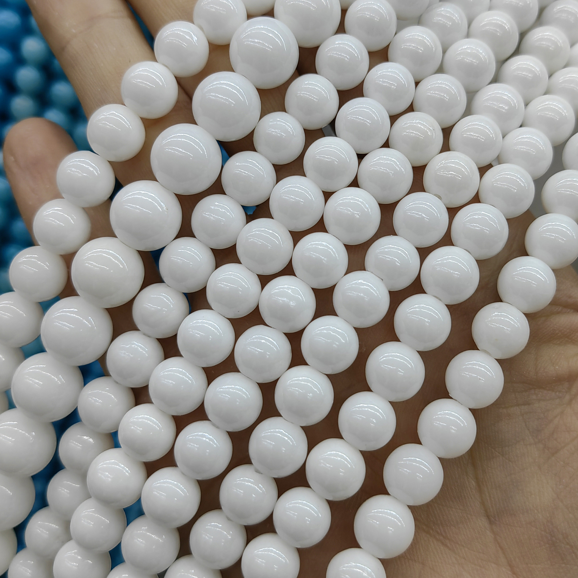 Natural beige Jade flor zafiro multi-color perlas sueltas cuentas redondas semiacabados DIY jade natural cuentas redondas joyería al por mayor