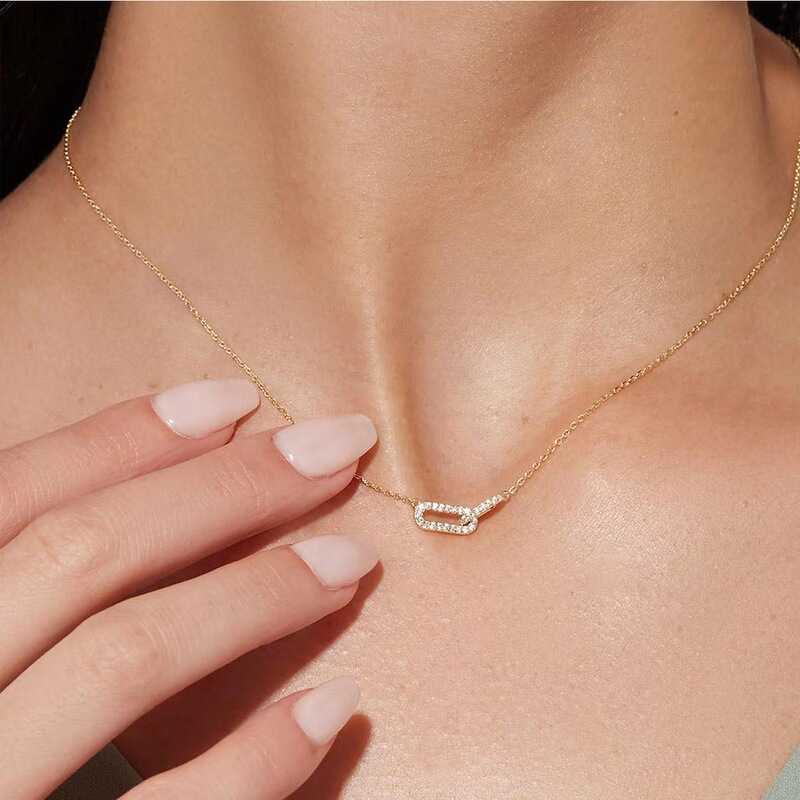 S925 Sterling Silver Double Oval Necklace Interlocking Double Ring Pendant with Diamonds and 14K Gold Plated European and American Amazon New Style