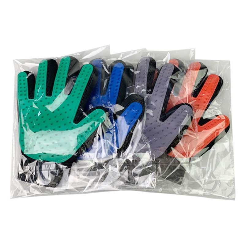 In Stock with Free Shipping: Cat Grooming Gloves, Silicone Grooming Gloves, Pet Bathing Gloves, Five-Finger Gloves, Cat and Dog Massage Gloves