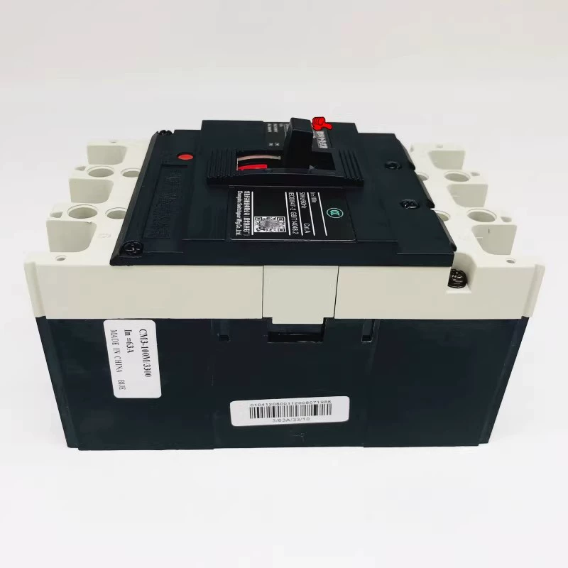 Утечка пластикового корпуса автомат CM3-100L/100M/100C/100H трифазный четырехпроводной