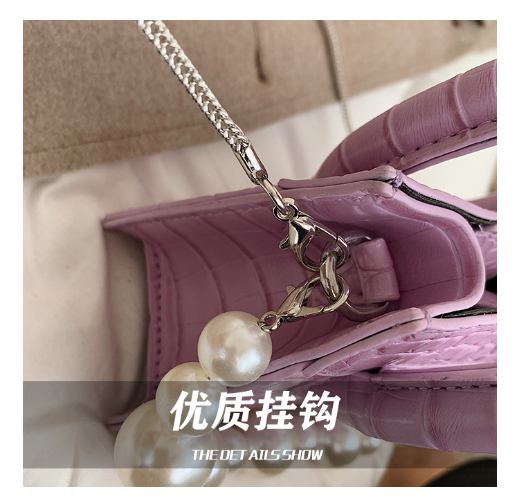 New Trendy Fashion Pearl Chain Messenger Bag display picture 16