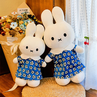 ���Q��ȹ�׷���ë�q���С���ӹ�����ż��Ů���Y��˯�X����������
