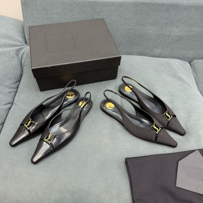 Todo cuero agudo agujero de hebilla metálica sandalias planas sexy cómodas zapatos de mujer 25 nuevos zapatos de estilo francés