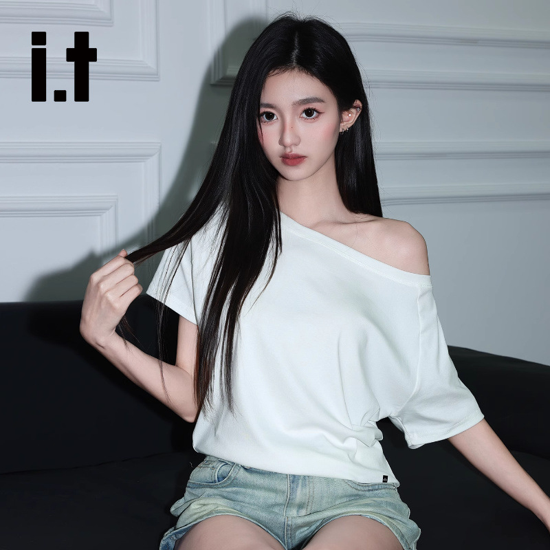 跨境一字肩短袖女纯欲白色斜肩T恤女2025夏季ins设计感宽松短袖