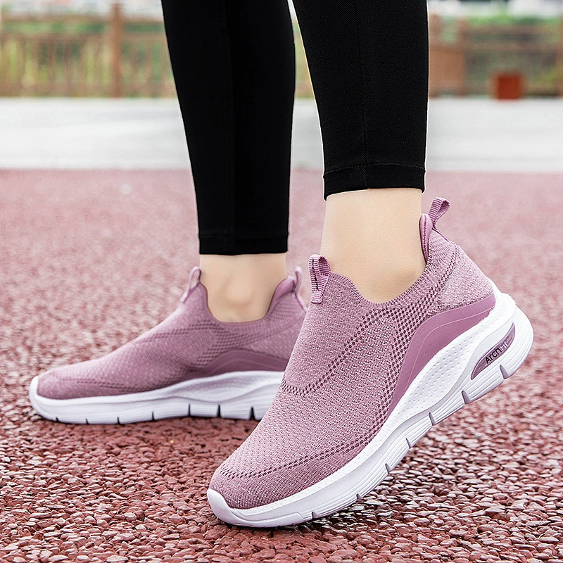 Новая обувь для ходьбы Весенняя и осенняя сетчатая обувь для лапши летающая мама женская обувь среднего и пожилого возраста противоскользящая и износостойкая спортивная обувь для мужчин