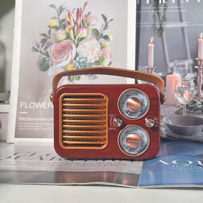 新しいレトロ Bluetooth スピーカーラジオ FM ポータブルスピーカー TF カードオーディオプライベートモデルサブウーファークリエイティブ小型オーディオ|undefined