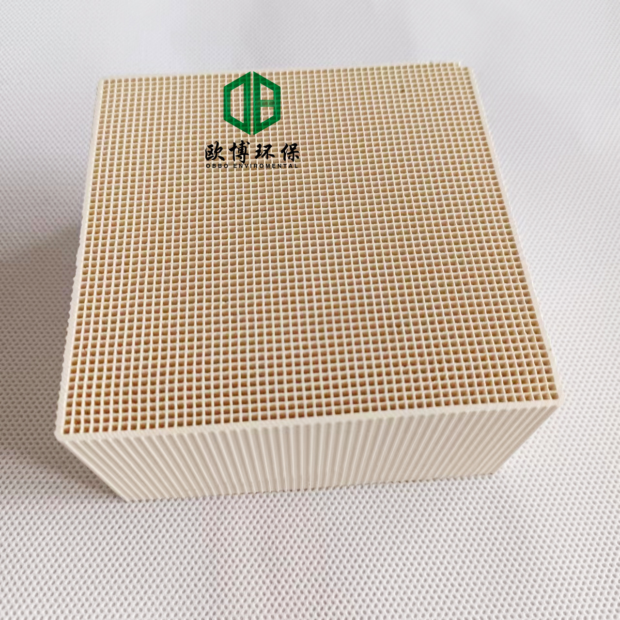 蜂窝贵金属催化剂  净化塔废气处理催化燃烧VOC铂钯贵金属催化剂