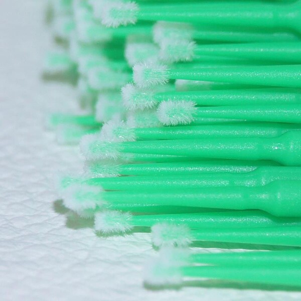 eyelash extension