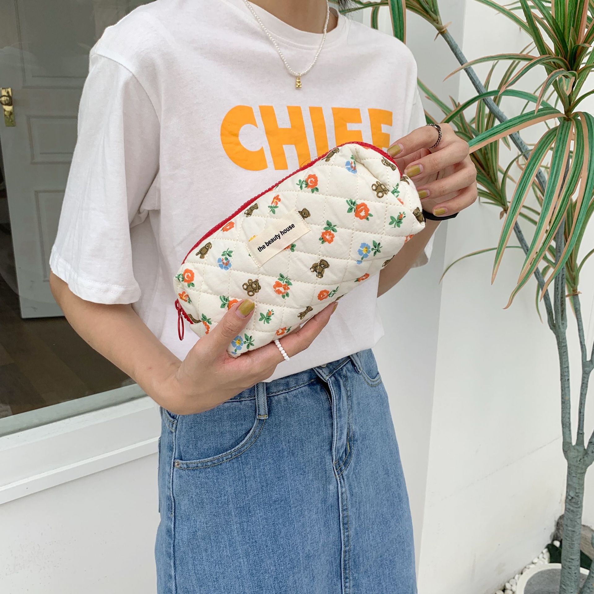 26275 ins Corea del Sur flor oso bolsa de cosméticos bolsa de lavado de viaje portátil de gran capacidad bolsa de almacenamiento de artículos diversos