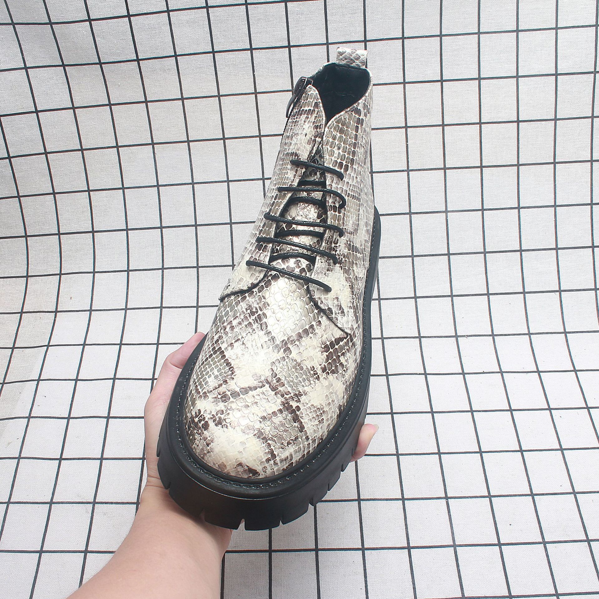 ��ó���ƤЬ��ʿӢ�׷���ɫ�񻨲��������������Ь�ͰﳱЬ1233