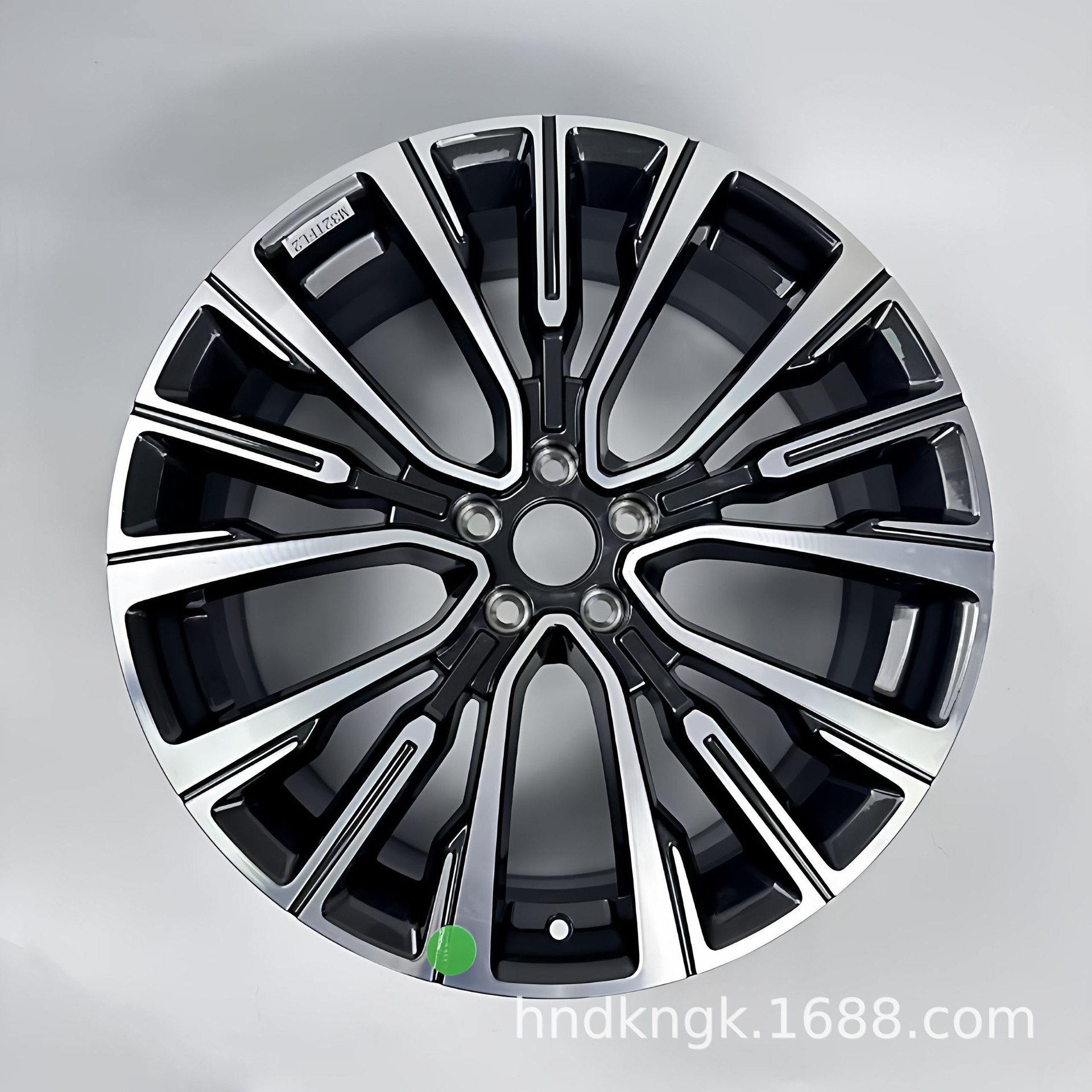 Suitable for Xingtu Lingyun Lanyue 20inch Original Genuine Matching Aluminum Alloy Steel Rims Four-Wheel Drive International Xingzun Version