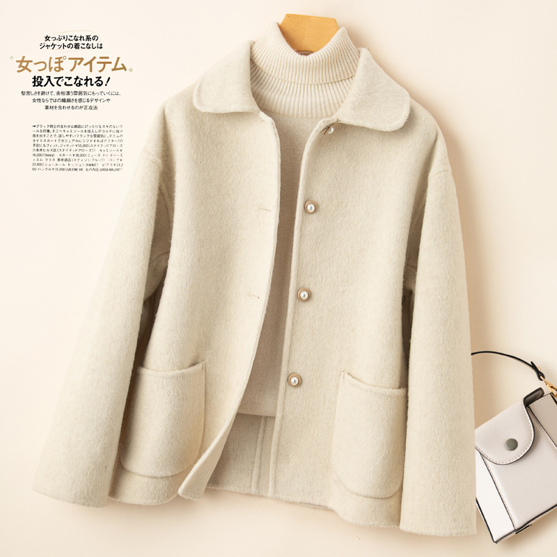 25 New Autumn and Winter Double-Sided Wool Outwears for Women, Short Doll Collar Pure Wool Outwears, Slim and Versatile