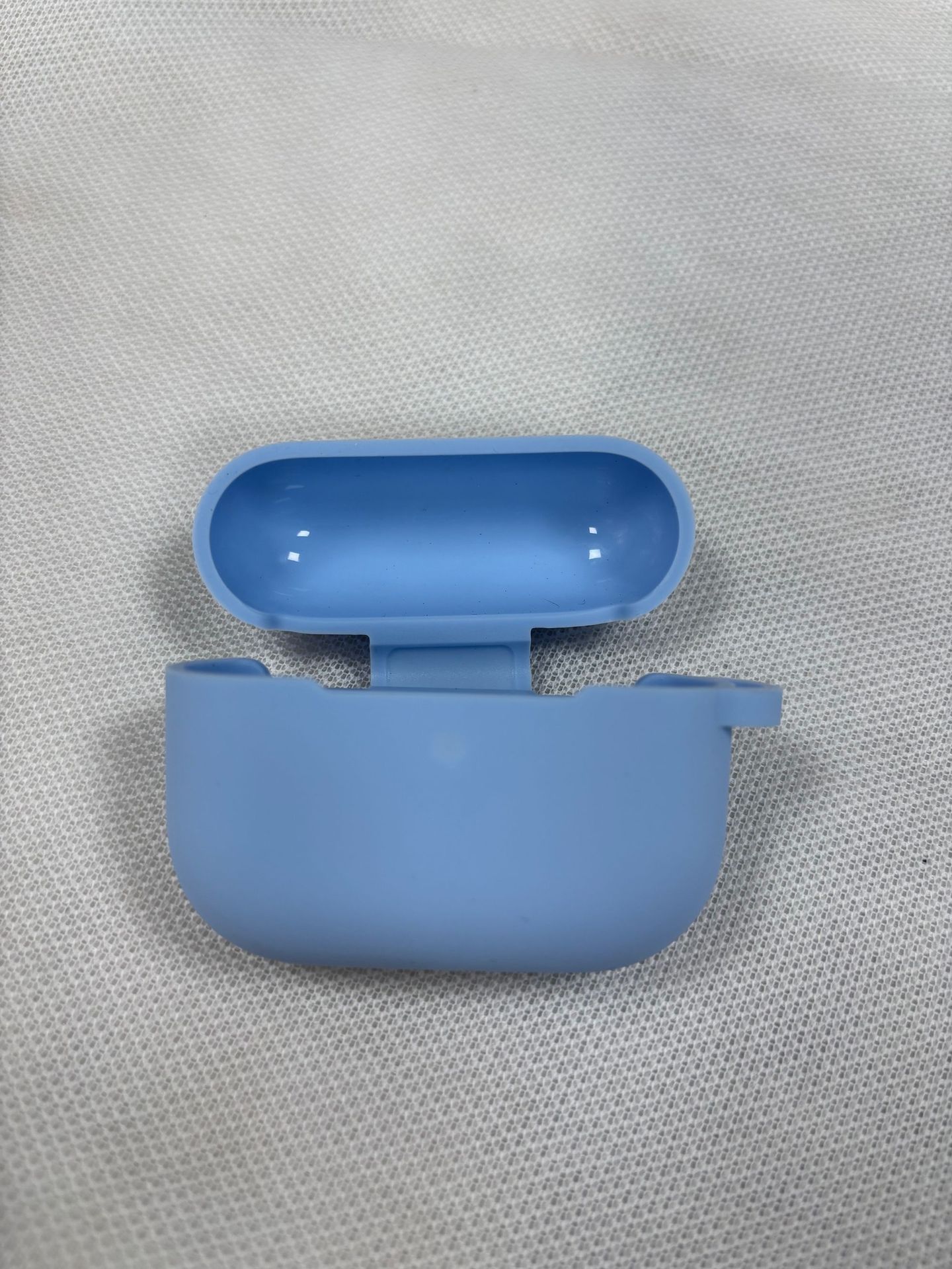 Чехол для наушников Apple AirPods Pro 3 силиконовый однотонный
