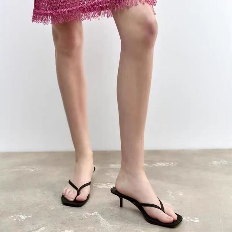 Embossed Leather Thong Sandals