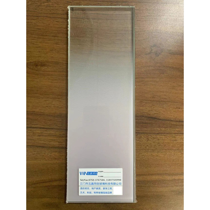 Chinese modern art glass screen for office, living room, and entrance decoration, made of super white glass with painted patterns