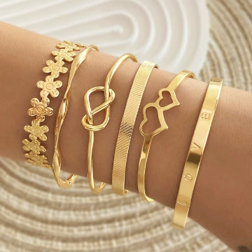 Bracelet Set European Style, 7-Piece Gold-Tone Stackable Cuffs, Mixed Patterns