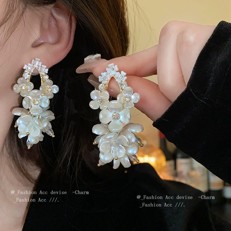 Silver needle, earrings, retro zirconium, flowered, French retro style, light luxury style, wholesale