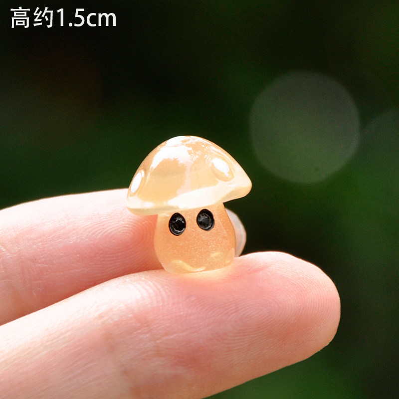 Nuevo mini resina luminosa seta pequeño modelo creativo lindo ojos colorido pequeño seta micro paisaje decoraciones