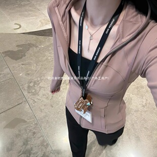 �����٤��Ů�ļ��¿�Ů�b���׷������\�������T�з��������_����