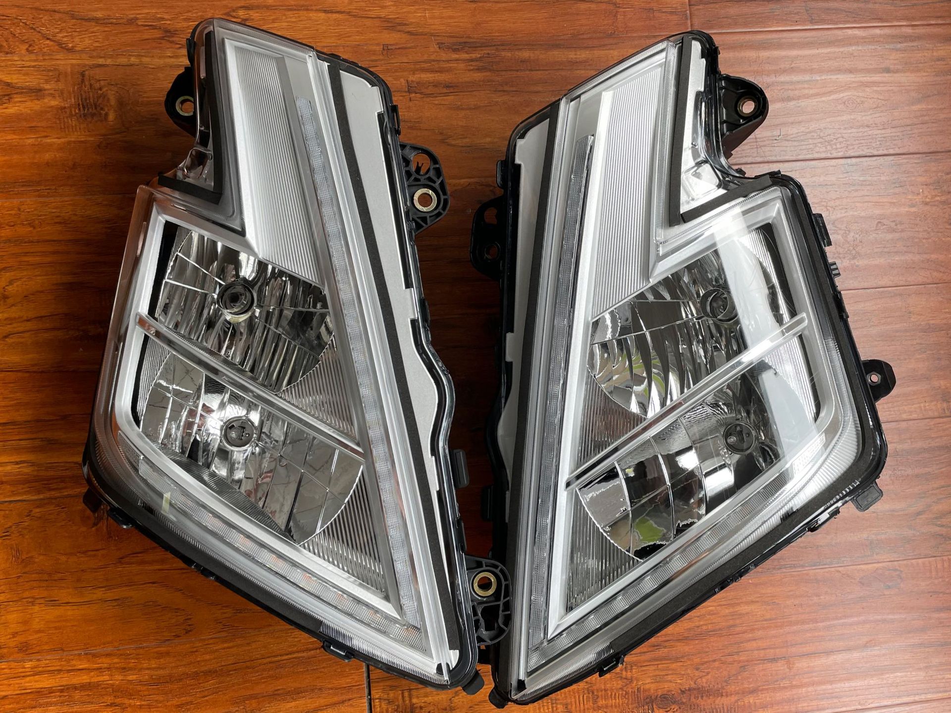 Nuevo faro europeo para camión VOLVO FH Series, OE N ° 23752660 2375266