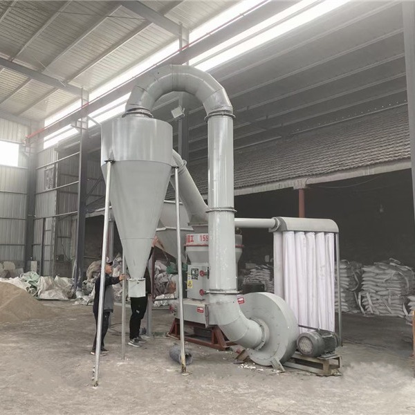 雷蒙磨 冶金雷蒙磨粉机 石灰石方解石大型工业粉碎机